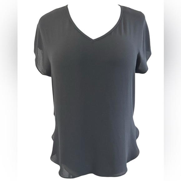 LOFT Tops - LOFT Black Cap Sleeve Relaxed Blouse